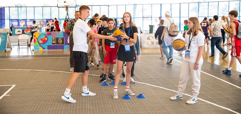 Твой Олимпийский день вместе с баскетболом!